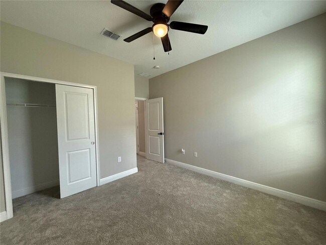 Building Photo - 3810 SE 4th Terrace