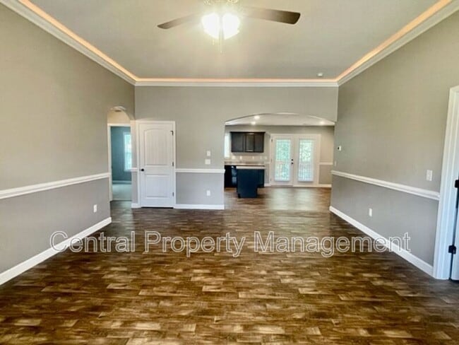 Building Photo - 436 Shoreline Blvd