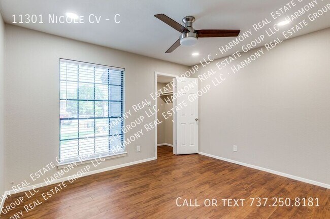 Building Photo - 11301 Nicole Cove