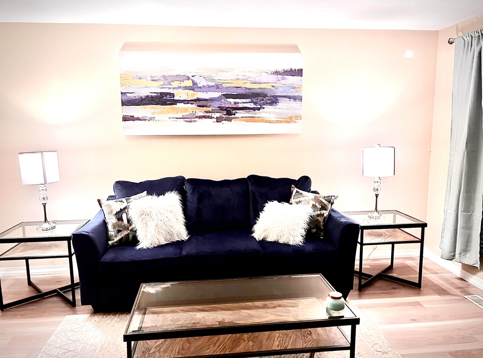 Living Room - 4311 Frontenac Dr