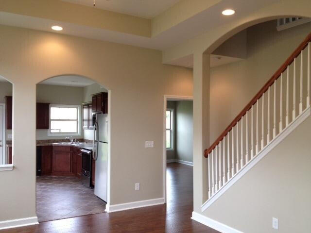 Building Photo - 3305 Sweet Clover Ln