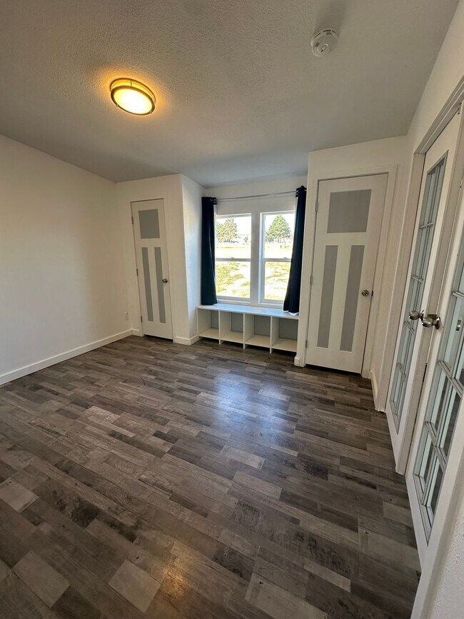 Building Photo - MODERN UPGRADES AND RURAL LIVING IN PEYTON