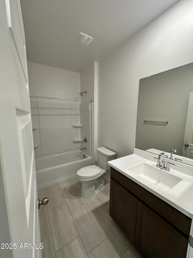 Building Photo - 1821 S 239th Dr