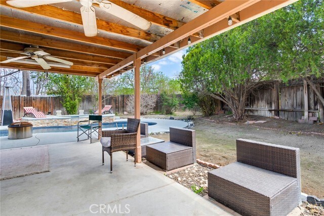 Building Photo - 972 Camphor Ct