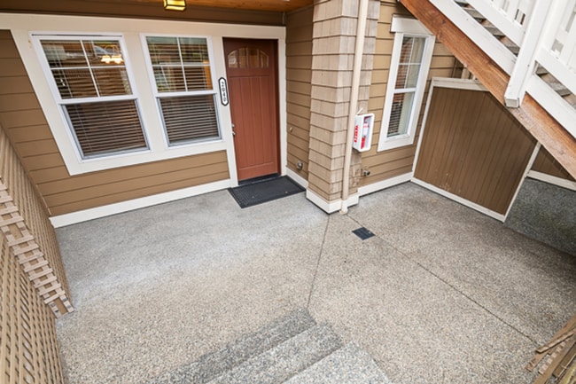 Building Photo - 2070 NW Talus Dr