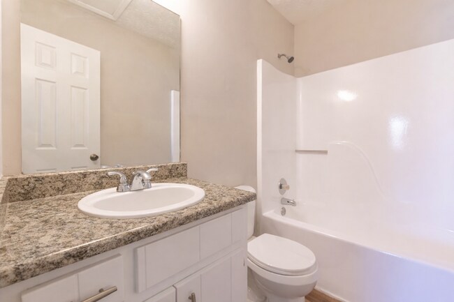 Building Photo - Sheldon Court