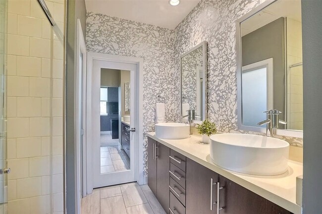 Building Photo - Beautiful ORIGEN Condo Complex