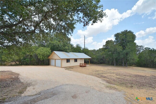 Building Photo - 788 Mary Preiss Dr