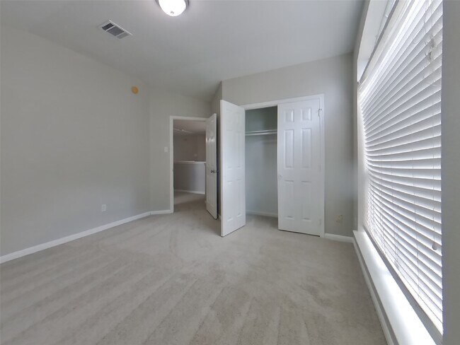 Building Photo - 3339 Painted Meadow Cir