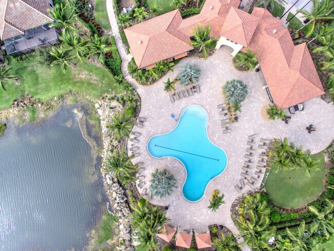 Building Photo - 9385 Isla Bella Cir