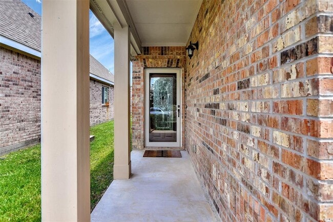 Building Photo - 21634 Rainfall Park Dr