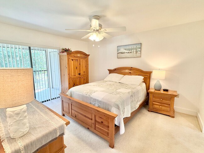 Building Photo - ** ABBEY AT BERKSHIRE VILLAGE ** 2 BED / 2...