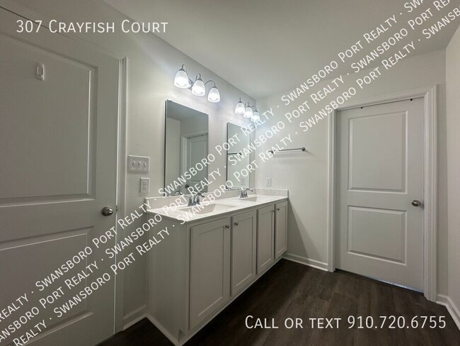 Building Photo - 307 Crayfish Ct