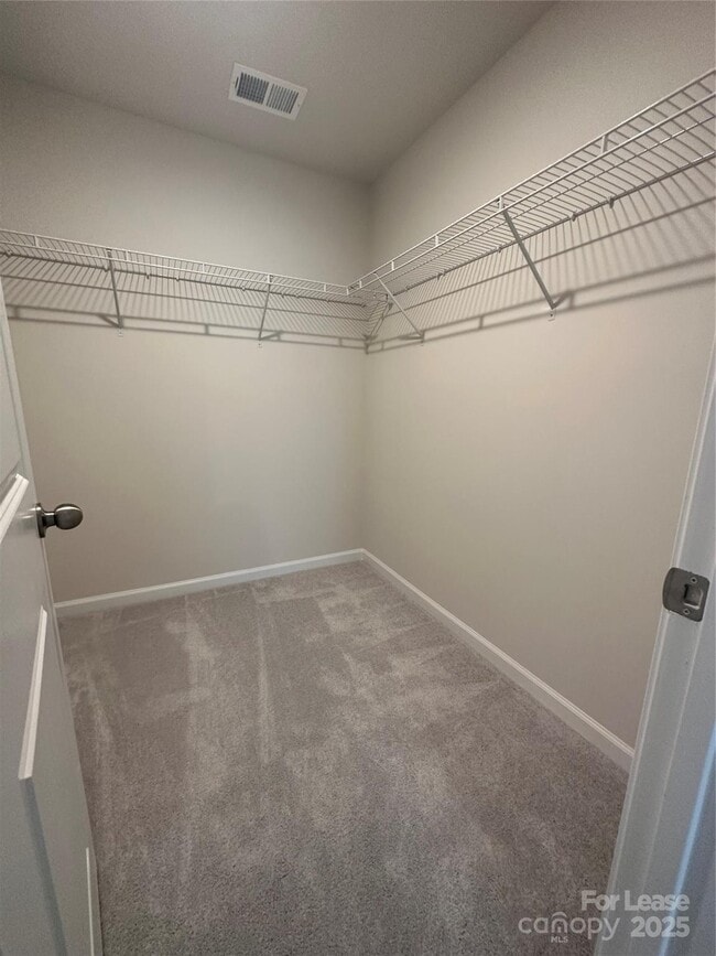 Building Photo - 13965 Castle Nook Dr