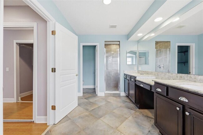 Building Photo - 159 Hopewell Dr