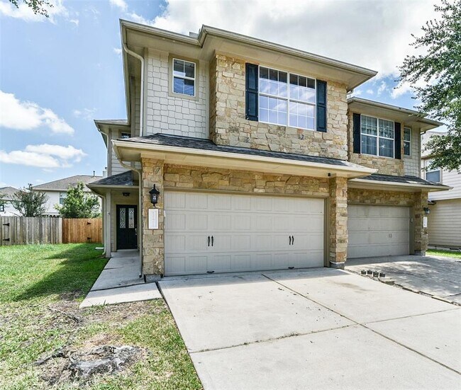 Building Photo - 12411 Lark Fair Ln