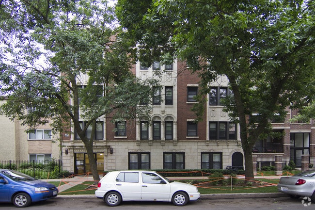 Primary Photo - 1257 W Lunt Ave