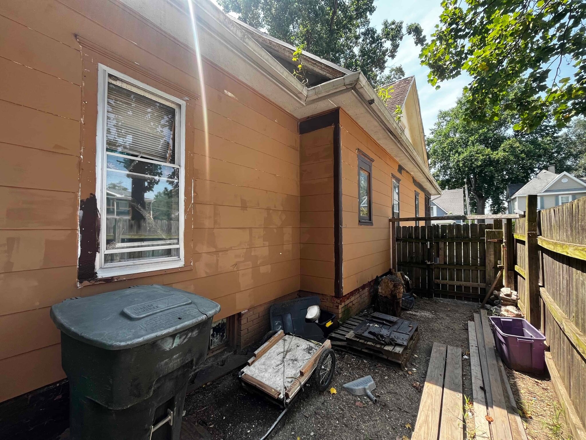 Building Photo - 809 Grant St