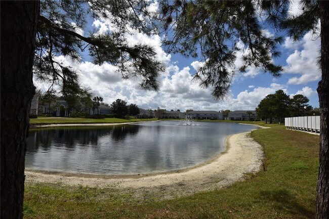 Building Photo - 10832 Savannah Wood Ct