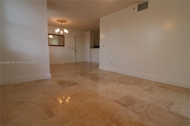 Building Photo - 4836 N State Rd 7