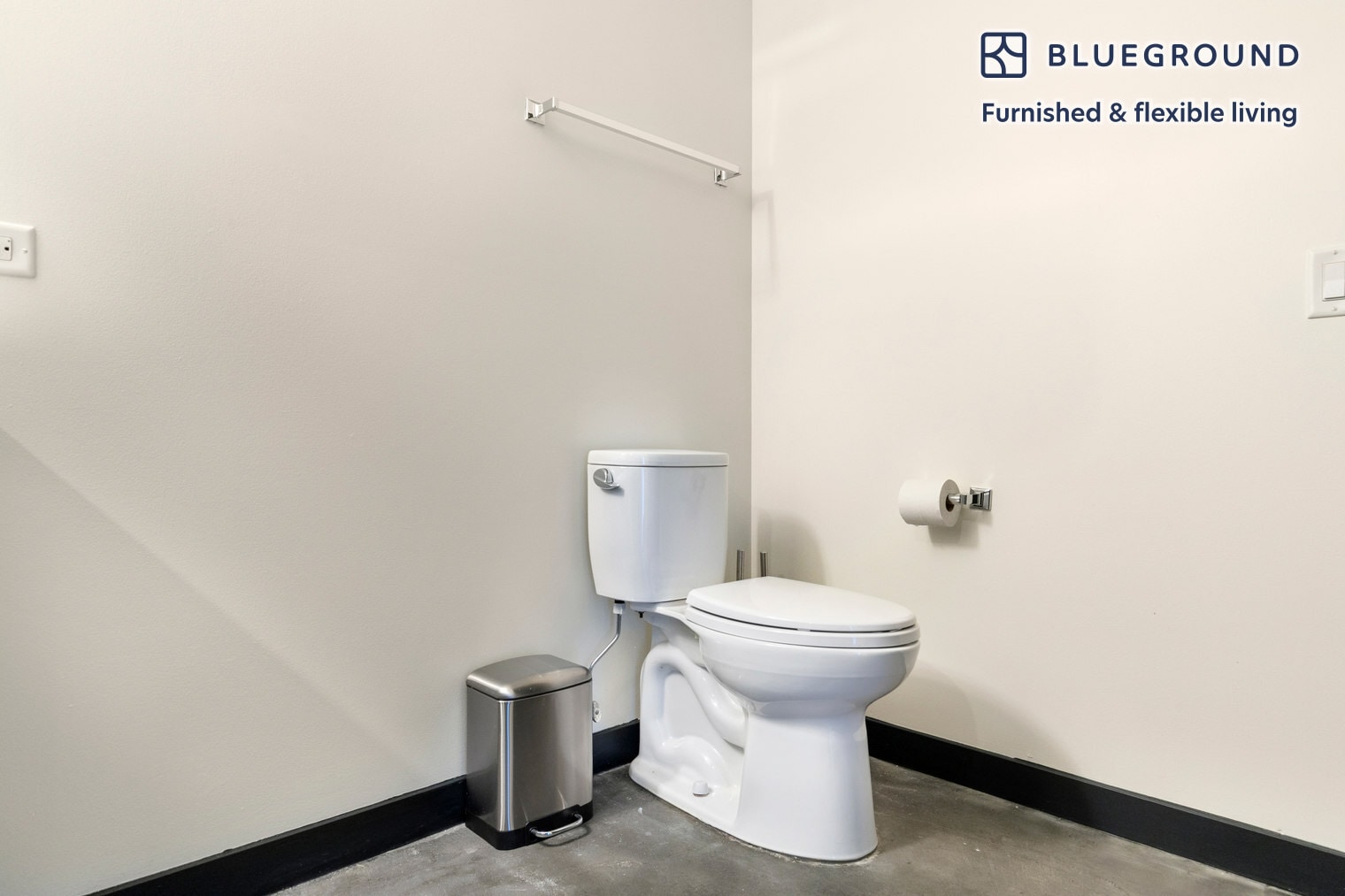 Building Photo - 1647 N Milwaukee Ave