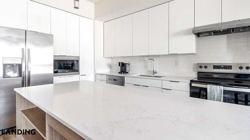 Building Photo - 4341 34th St S