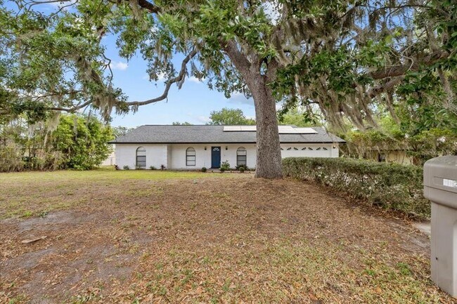 Building Photo - 11218 Creek View Dr