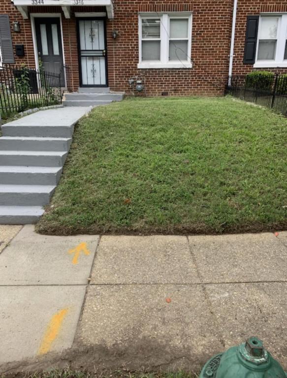 Building Photo - 3346 Clay St NE