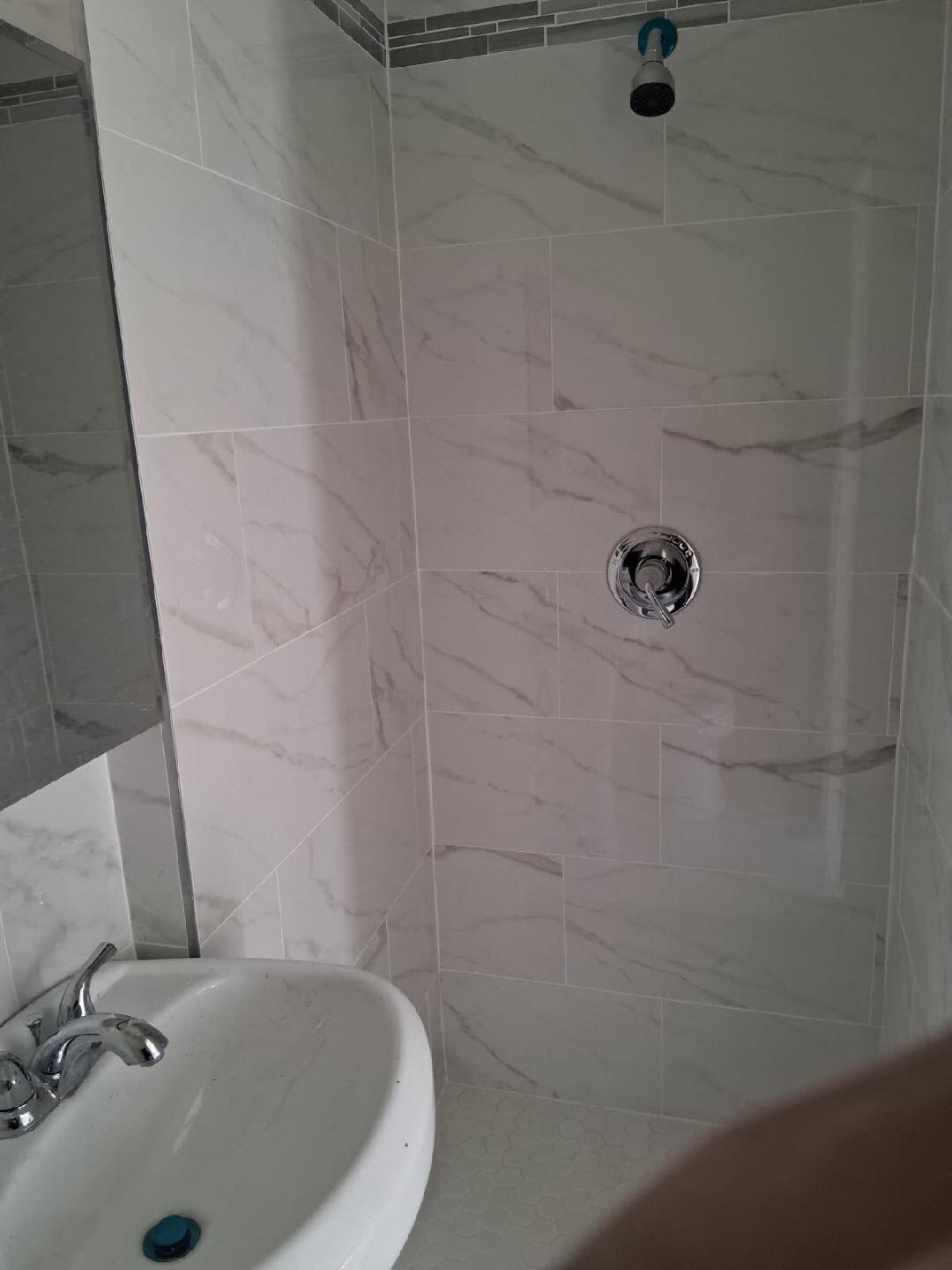 Building Photo - 26 Vineyard Ave