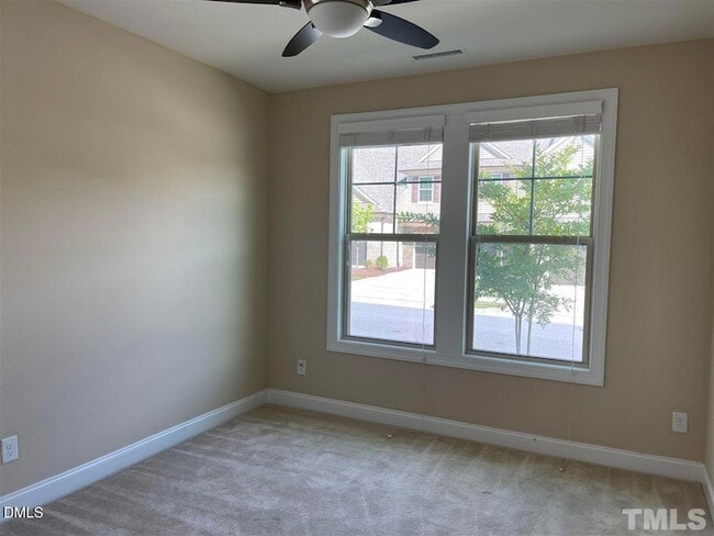 Building Photo - 811 Rymark Ct