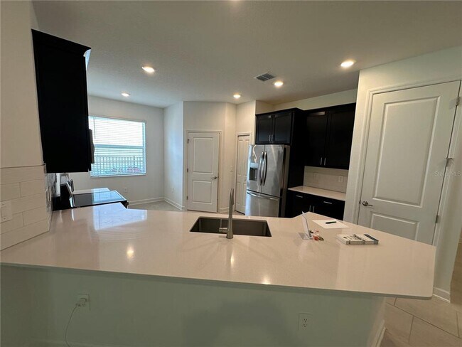 Building Photo - 4366 Eastminster Rd