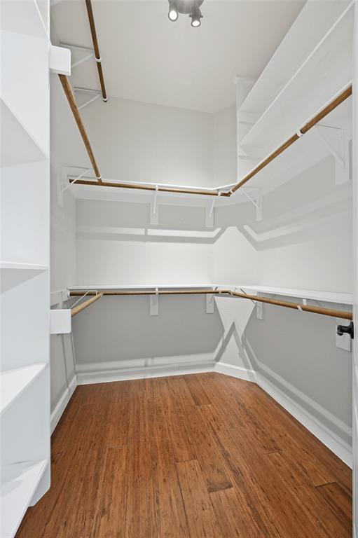 Building Photo - 116 Wolf Creek Way