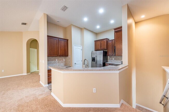 Building Photo - 6750 Eagle Feather Dr