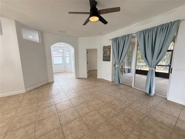 Building Photo - 1160 Cherry Valley Way