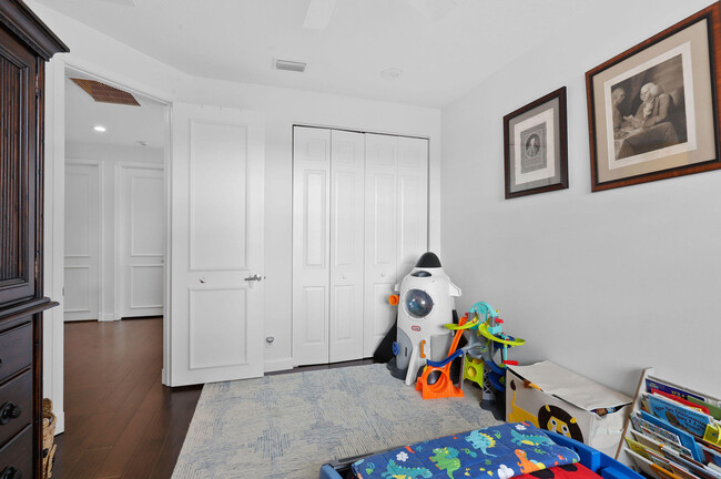 Building Photo - 143 Isle Verde Way