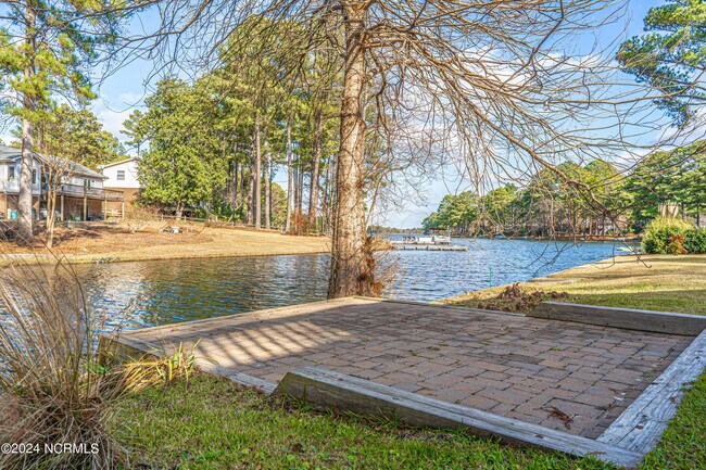 Building Photo - 164 Pine Ridge Dr