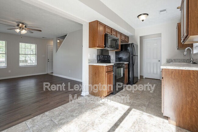 Building Photo - 772 Orlean Cir