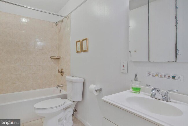 Building Photo - 11516 Shell Flower Ln