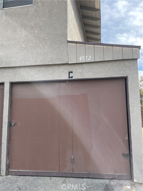 Building Photo - 4572 Canoga St