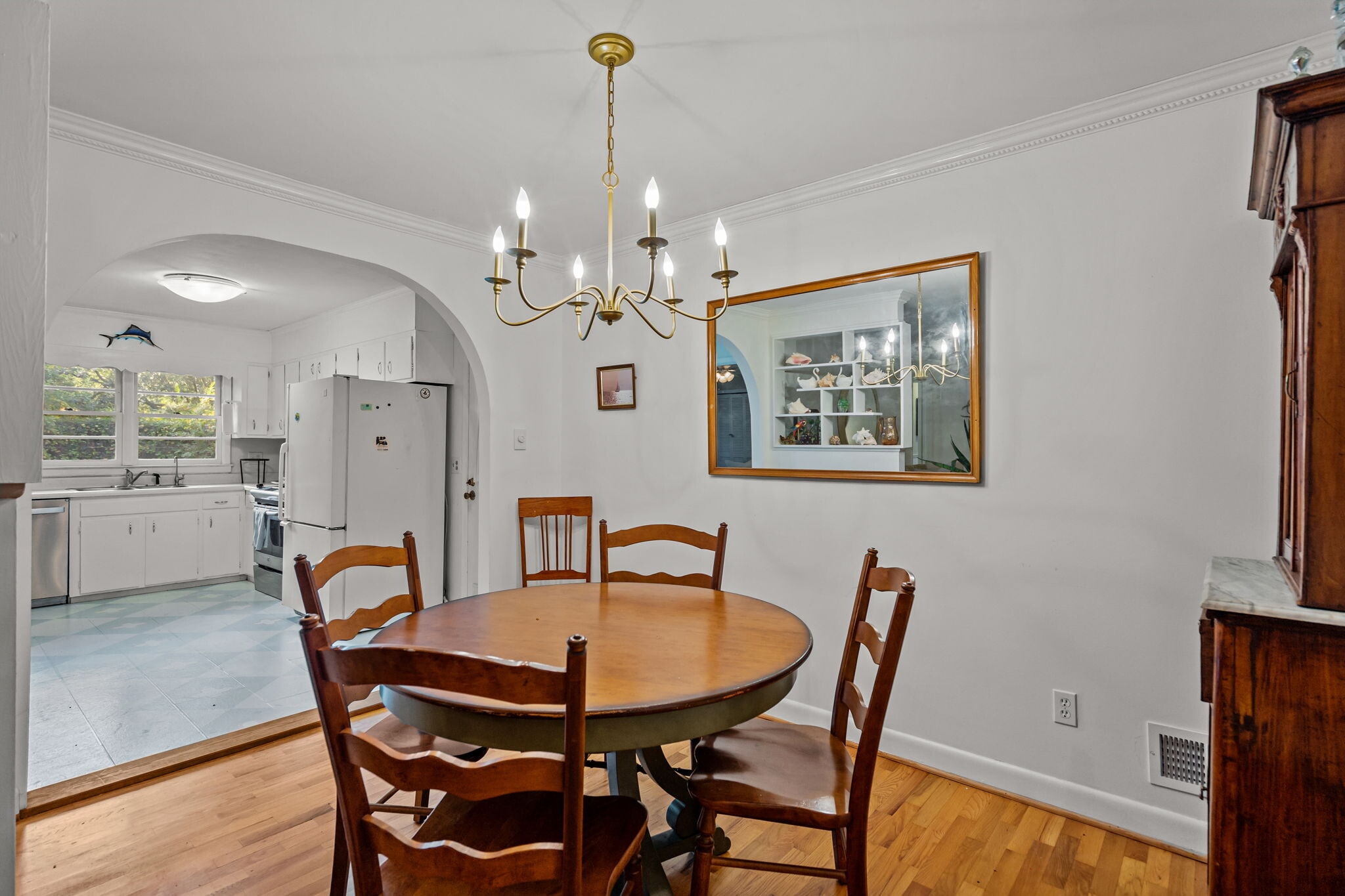 Building Photo - 457 Baytree Rd