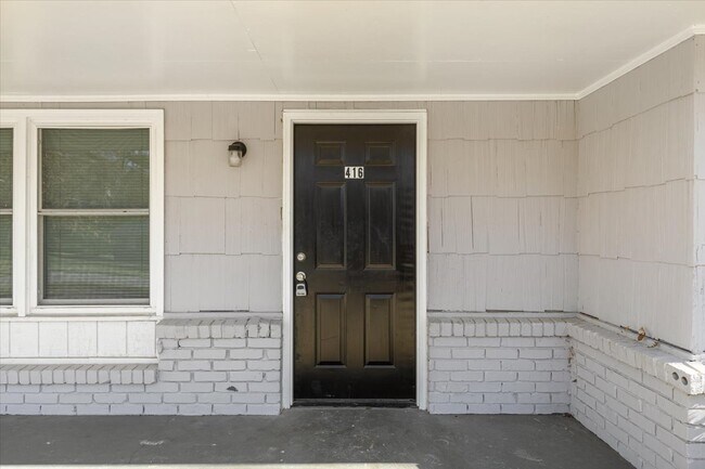 Building Photo - Homestead Duplexes