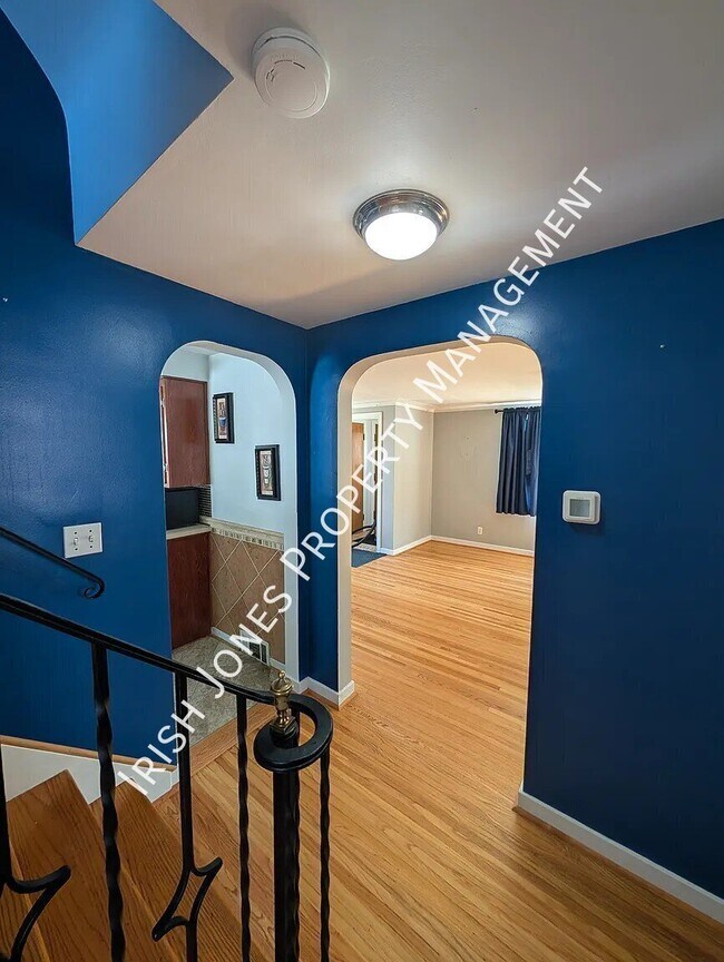 Building Photo - 25 Wendel Ave