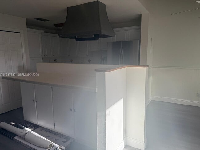 Building Photo - 516 Briarwood Cir