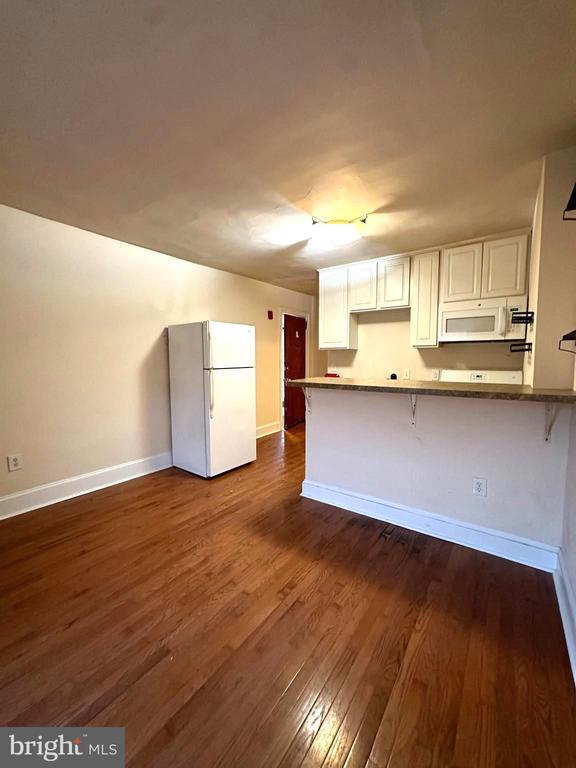 Building Photo - 3900 Terrace St