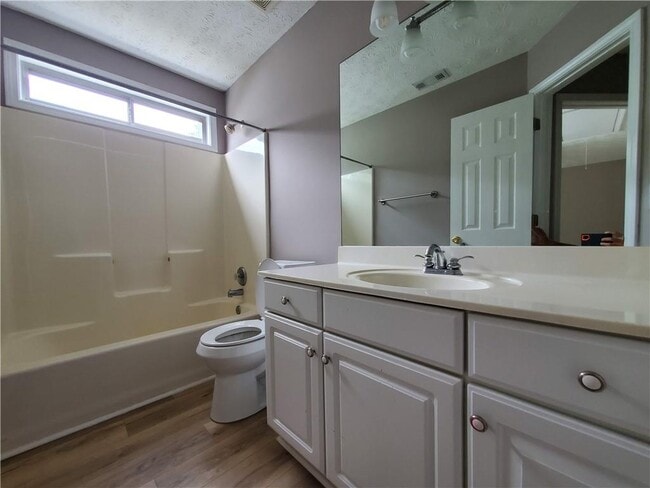 Building Photo - 13375 Avensong Ives Way