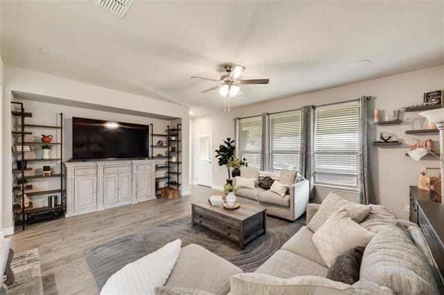 Building Photo - 15809 Culford Ln