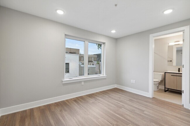 Building Photo - 1511 N 17th St