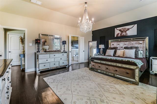 Building Photo - 230 Sandy Way