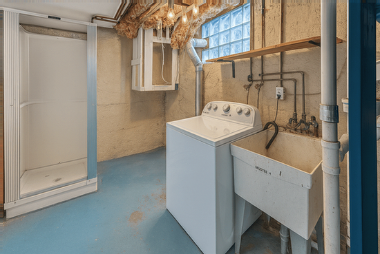 Building Photo - 1214 Carlisle Ave