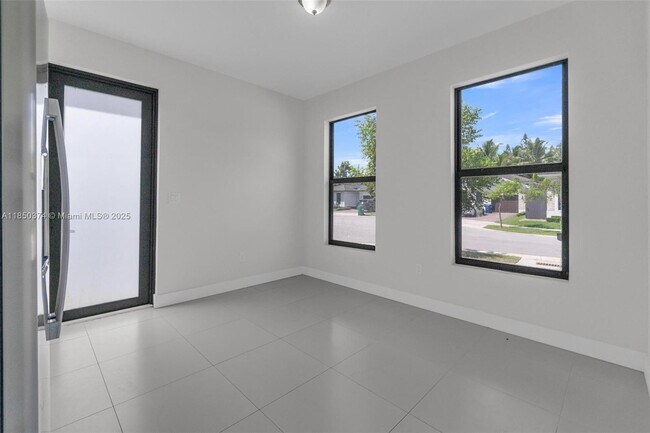 Building Photo - 19447 SW 124th Ct
